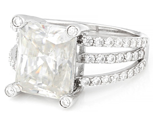 MOISSANITE FIRE® 6.30CTW DEW RECTANGULAR RADIANT CUT AND ROUND PLATINEVE® RING - Size 9