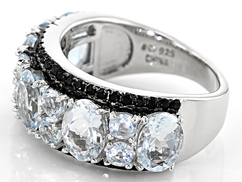3.72ctw oval & round aquamarine with .50ctw round  black spinel rhodium over silver band ring - Size 7