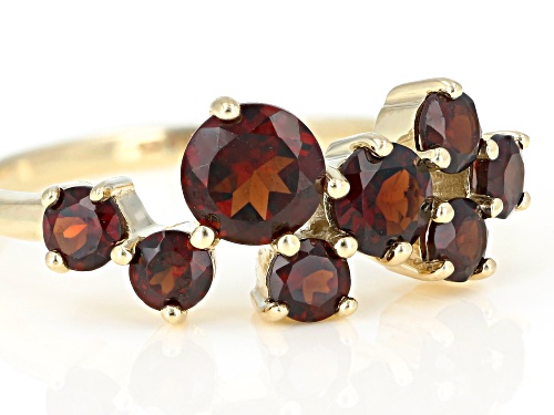 1.57tw 3mm, 4mm and 5mm Round Vermelho Garnet(TM) 10k Yellow Gold Band Ring - Size 7