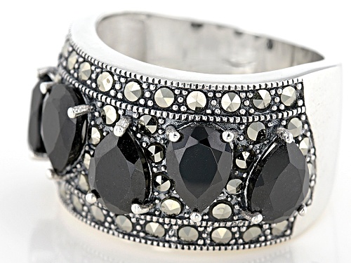 4.30ctw Pear Shape Black Spinel With Round Marcasite Sterling Silver 5-stone Band Ring - Size 5