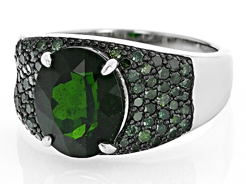 3.32ctw Chrome Diopside And 0.60ctw Green Diamond Rhodium Over Sterling Silver Ring - Size 7