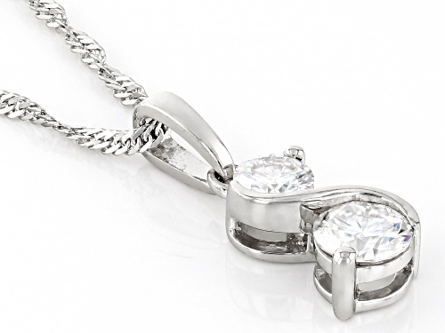 MOISSANITE FIRE® .93CTW DEW ROUND BRILLIANT PLATINEVE® PENDANT AND CHAIN
