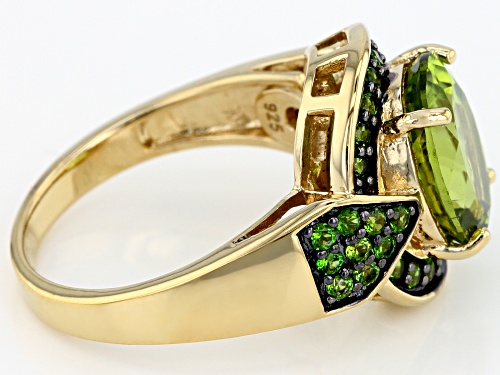 3.57CT OVAL MANCHURIAN PERIDOT(TM) WITH .43CTW ROUND CHROME DIOPSIDE 18K GOLD OVER SILVER RING - Size 10