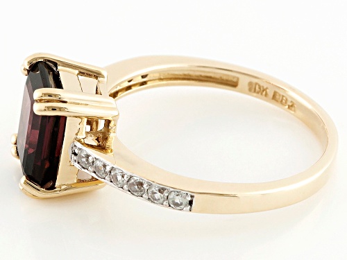 2.75ct Emerald Cut Grape Color Garnet And .21ctw Round White Zircon 10k Yellow Gold Ring - Size 6