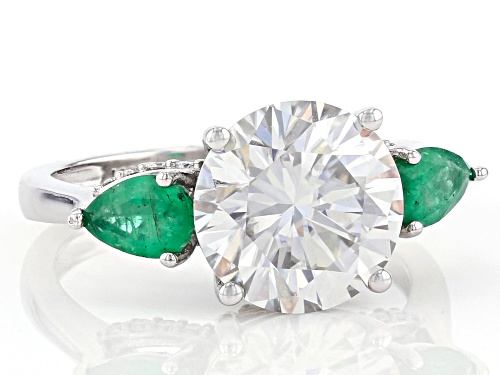 MOISSANITE FIRE(R) 3.82CTW DEW AND ZAMBIAN EMERALD PLATINEVE(R) RING - Size 9