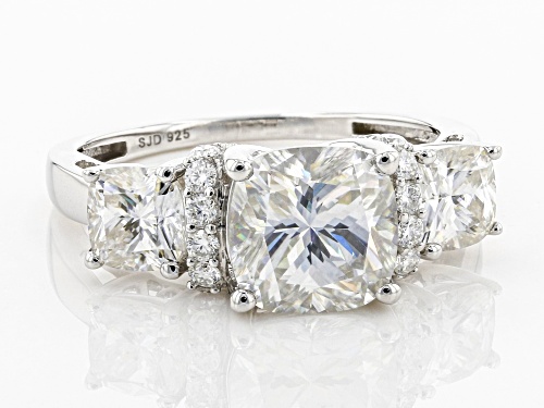 MOISSANITE FIRE(R) 4.00CTW DEW CUSHION CUT AND ROUND PLATINEVE(R) RING - Size 7
