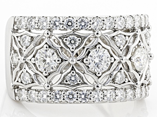 MOISSANITE FIRE(R) 1.56CTW DEW ROUND PLATINEVE(R) BAND RING - Size 6
