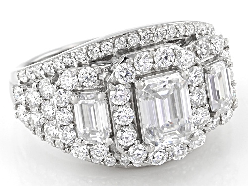MOISSANITE FIRE(R) 3.25CTW DEW EMERALD CUT & ROUND PLATINEVE(R) COCKTAIL RING - Size 6