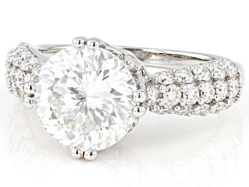 MOISSANITE FIRE(R) 5.17CTW DEW ROUND INFERNO CUT(TM) & ROUND BRILLIANT PLATINEVE(R) RING - Size 8
