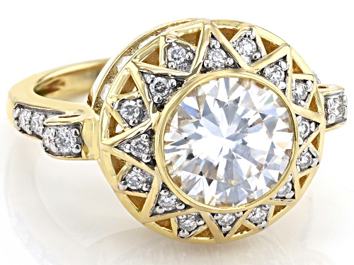 MOISSANITE FIRE(R) 4.54CTW DEW ROUND & BAGUETTE 14K YELLOW GOLD OVER SILVER RING - Size 6