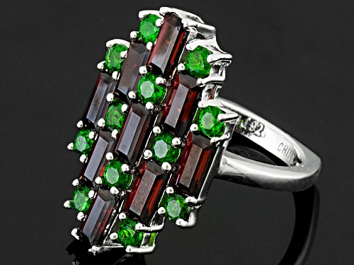 2.70ctw Baguette Vermelho Garnet™ With 1.20ctw Round Russian Chrome Diopside Sterling Silver Ring - Size 7