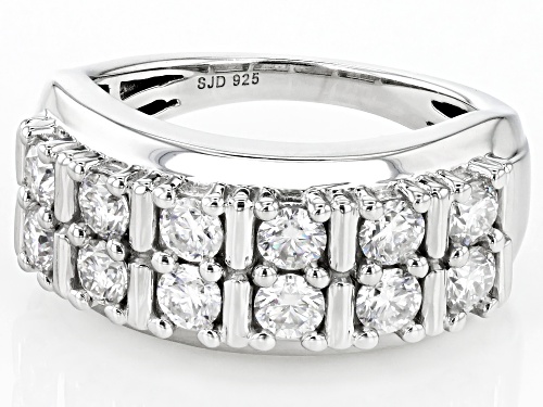 Pre-Owned MOISSANITE FIRE(R) 1.20CTW DEW ROUND PLATINEVE(R) RING - Size 7