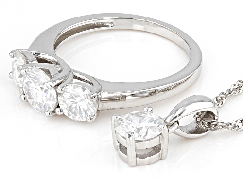 Pre-Owned MOISSANITE FIRE(R) 2.60CTW DEW ROUND BRILLIANT PLATINEVE(R) RING WITH PENDANT & CHAIN SET