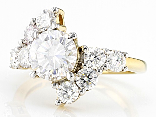 Pre-Owned MOISSANITE FIRE(R) 3.18CTW DEW ROUND 14K YELLOW GOLD OVER SILVER RING - Size 9