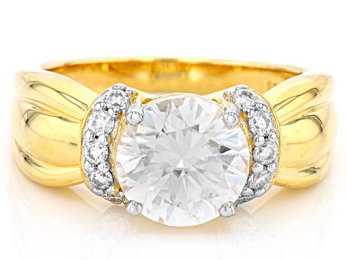 Pre-Owned MOISSANITE FIRE(R) 2.90CTW DEW ROUND 14K YELLOW GOLD OVER SILVER RING - Size 8