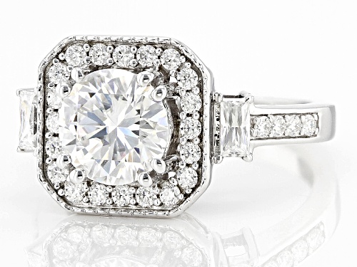 Pre-Owned MOISSANITE FIRE® 2.64CTW DEW ROUND & BAGUETTE PLATINEVE® RING - Size 6