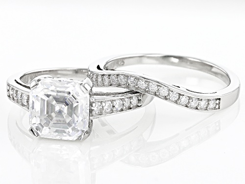 Pre-Owned MOISSANITE FIRE(R) 3.28CTW DEW ASSCHER CUT & ROUND PLATINEVE(R) RING & BAND - Size 8