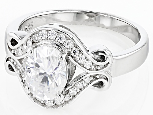 Pre-Owned MOISSANITE FIRE® 1.72CTW DEW OVAL & ROUND PLATINEVE® RING - Size 8