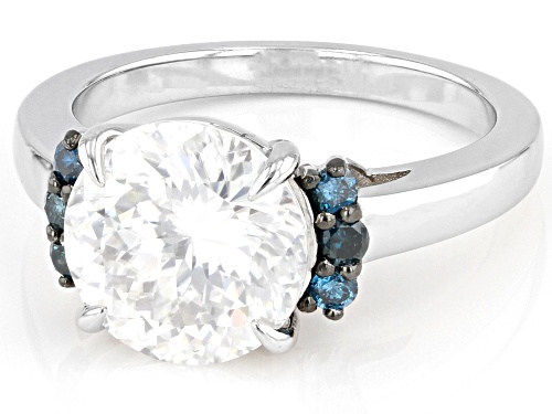 Pre-Owned MOISSANITE FIRE(R) 4.15CT DEW ROUND PORTUGUESE CUT & ROUND BLUE DIAMOND PLATINEVE(R) RING - Size 5