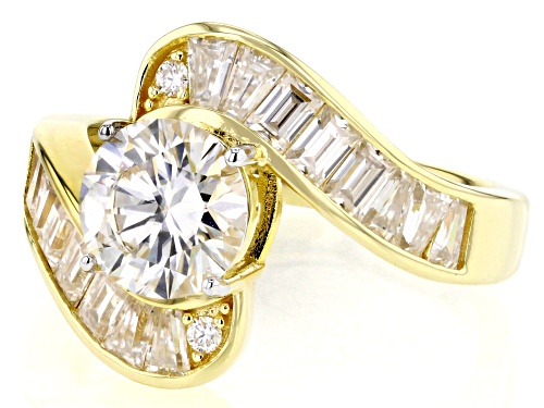 Pre-Owned MOISSANITE FIRE® 2.46CTW DEW ROUND BRILLIANT & BAGUETTE 14K YELLOW GOLD OVER SILVER RING - Size 8