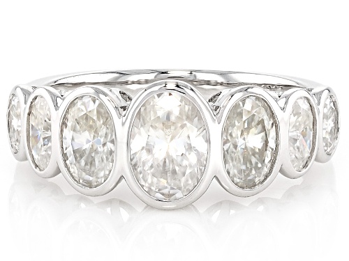 Pre-Owned MOISSANITE FIRE® 2.72CTW DEW OVAL PLATINEVE® RING - Size 6