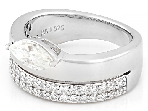 Pre-Owned MOISSANITE FIRE® 1.56CTW DEW MARQUISE CUT AND ROUND PLATINEVE® RING - Size 7