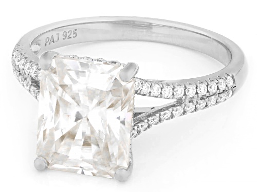 Pre-Owned MOISSANITE FIRE® 4.50CTW DEW REC RADIANT AND ROUND PLATINEVE® RING - Size 5