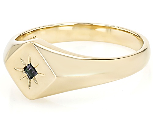 Pre-Owned 0.05ct Square Cut Lab Created Alexandrite 10k Yellow Gold Signet Unisex Ring - Size 11
