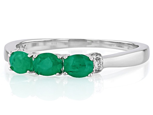 Pre-Owned 0.43ctw Zambian Emerald with 0.05ctw Prazana® Lab Grown Diamonds Rhodium Over Sterling Sil - Size 7