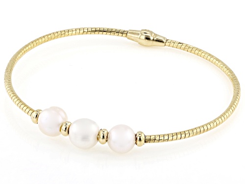 Pre-Owned 7-9mm White Cultured Freshwater Pearl 18k Yellow Gold Over Bronze & Brass Bracelet - Size 7.25