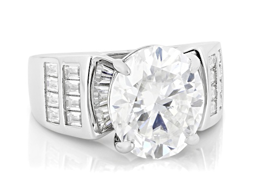 Pre-Owned MOISSANITE FIRE® 6.86CTW DEW OVAL AND BAGUETTTE WITH TAPERED BAGUETTE PLATINEVE® RING - Size 7