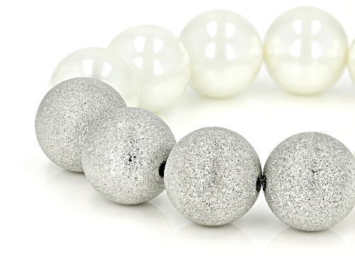 Paula Deen Jewelry™ 15mm Round White Freshwater Pearl Simulant & Diamond Dust Bead Stretch Bracelet