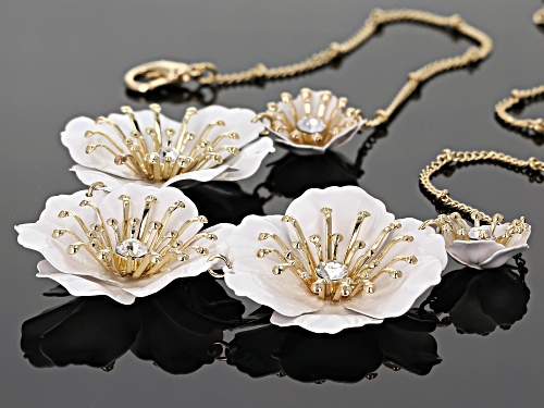 Paula Deen Jewelry™ White Crystal And White Acrylic Flower Gold Tone Graduated Necklace - Size 18