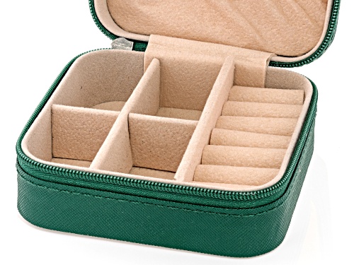 Pre-Owned Green Travel Size Jewelry Box with Cleaning Cloths & 40 Piece Earring Backs