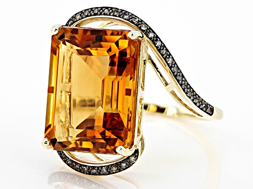 Pre-Owned 9.35ct Rectangular Octagonal Madeira Citrine With 0.11ctw Champagne Diamond 10K Yellow Gol - Size 7