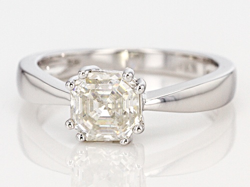 Pre-Owned MOISSANITE FIRE® 1.50CT DEW ASSCHER CUT PLATINEVE™ RING - Size 8