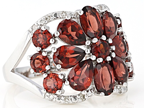 Pre-Owned 5.16ctw Mixed Shape Vermelho Garnet(TM) & Diamond Accent Rhodium Over Silver Band Ring - Size 7