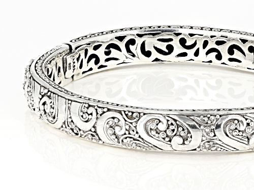 Pre-Owned Artisan Collection Of Bali™ Sterling Silver Textured Filigree Bangle Bracelet - Size 7