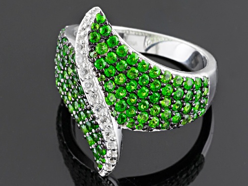 Pre-Owned 1.77ctw Round Russian Chrome Diopside And .18ctw Round White Topaz Sterling Silver Ring - Size 6