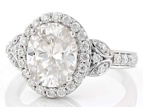 Pre-Owned MOISSANITE FIRE® 3.58CTW DIAMOND EQUIVALENT WEIGHT OVAL AND ROUND PLATINEVE™ RING - Size 5