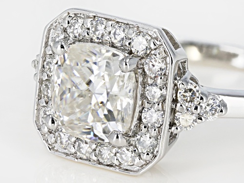 Pre-Owned MOISSANITE FIRE® 2.14CTW DEW CUSHION CUT AND ROUND PLATINEVE™ RING - Size 5