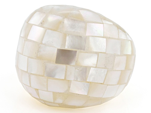 White South Sea Mother-Of-Pearl Ring - Size 6
