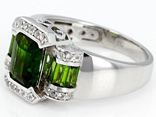 2.23ctw Emerald Cut And Baguette Chrome Diopside With .21ctw Round White Zircon Silver Ring - Size 7