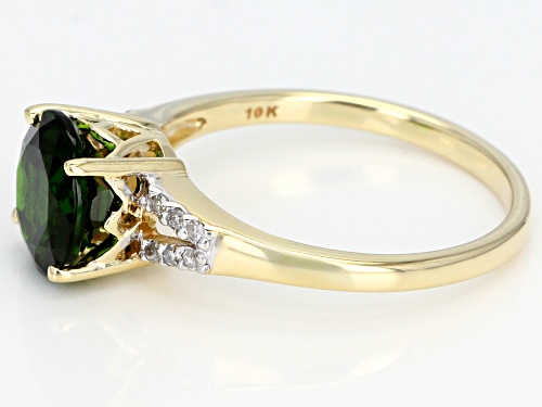 1.82ct Round Russian Chrome Diopside With .05ctw Round White Diamond Accent 10k Yellow Gold Ring - Size 8