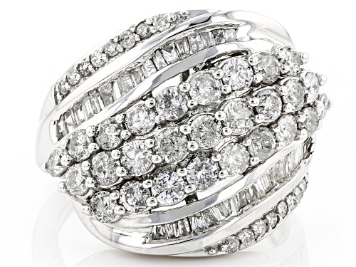 2.20ctw Baguette And Round White Diamond 10k White Gold Cluster Ring - Size 5