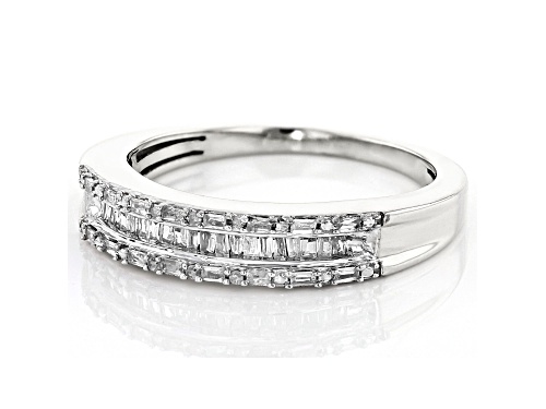0.25ctw Baguette And Round White Diamond 10k White Gold Band Ring - Size 7