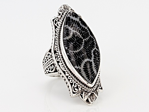 Artisan Gem Collection Of Bali™ 31x15mm Marquise Black Indonesian Coral Silver Ring - Size 6