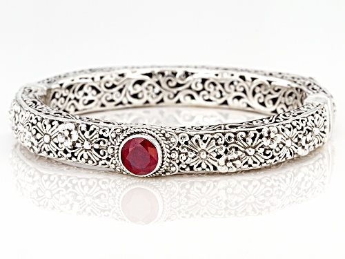 Artisan Collection Of Bali™ 2.13ct 8mm Round Mahaleo® Ruby Sterling Silver Bangle Bracelet - Size 6.75
