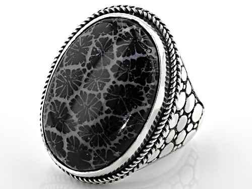 Artisan Collection Of Bali™ 24x18mm Oval Black Indonesian Coral Cabochon Silver Solitaire Ring - Size 7