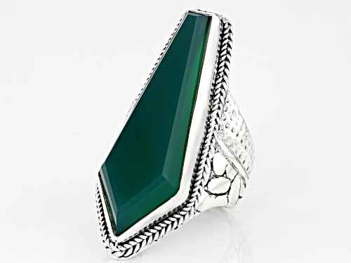 Artisan Collection of Bali™ 36x12mm Green Onyx Silver Hammered & Watermark Ring - Size 7